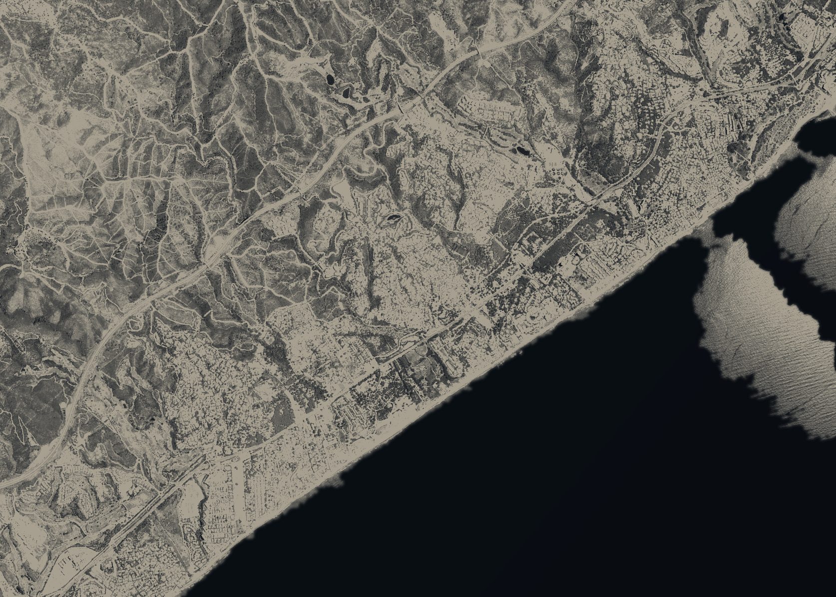 Aerial map of Elviria and the coast at the eastern end of Marbella, with numbered places