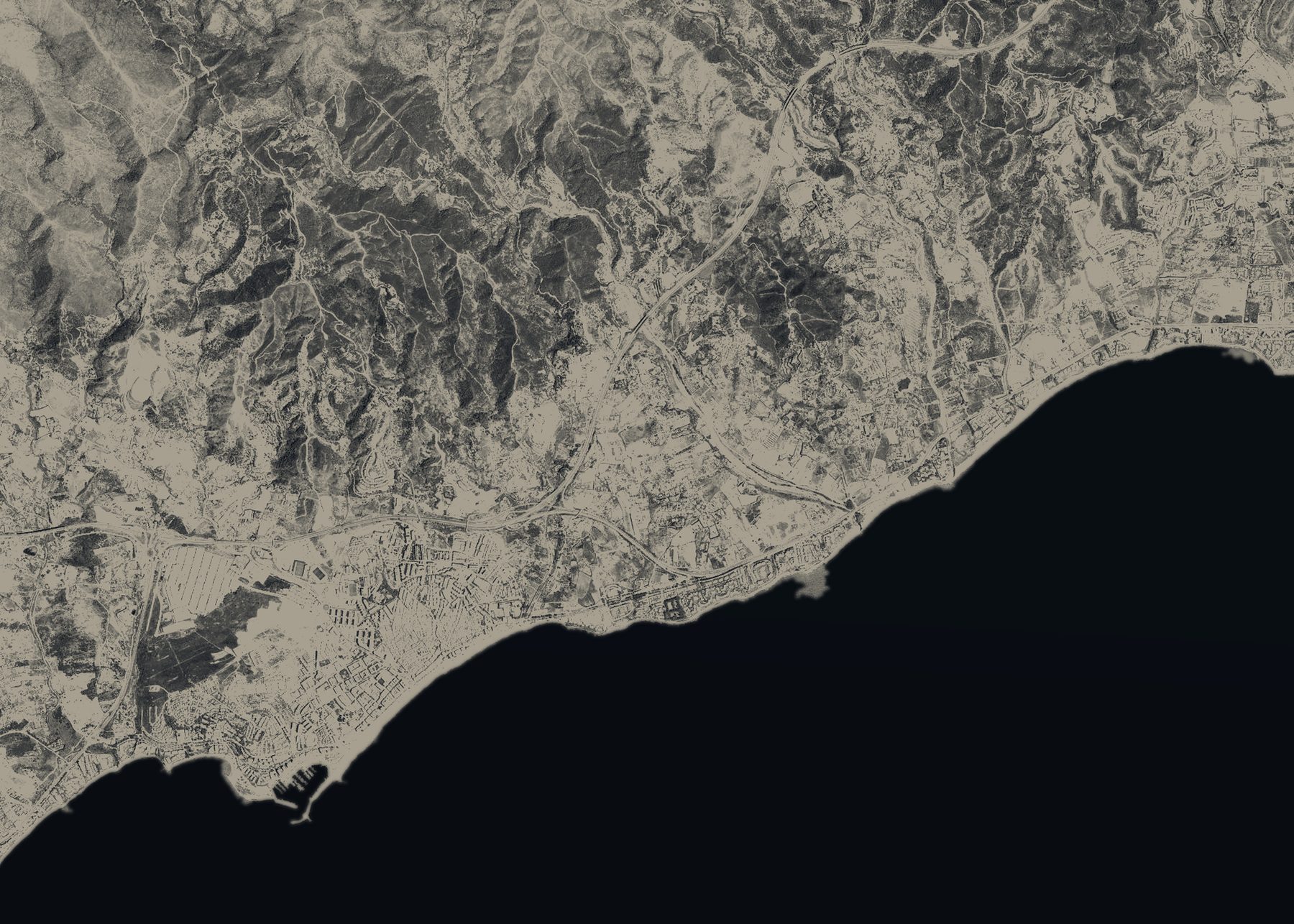 Aerial map of Estepona town and its coast from Playa del Cristo to Selwo, with numbered places