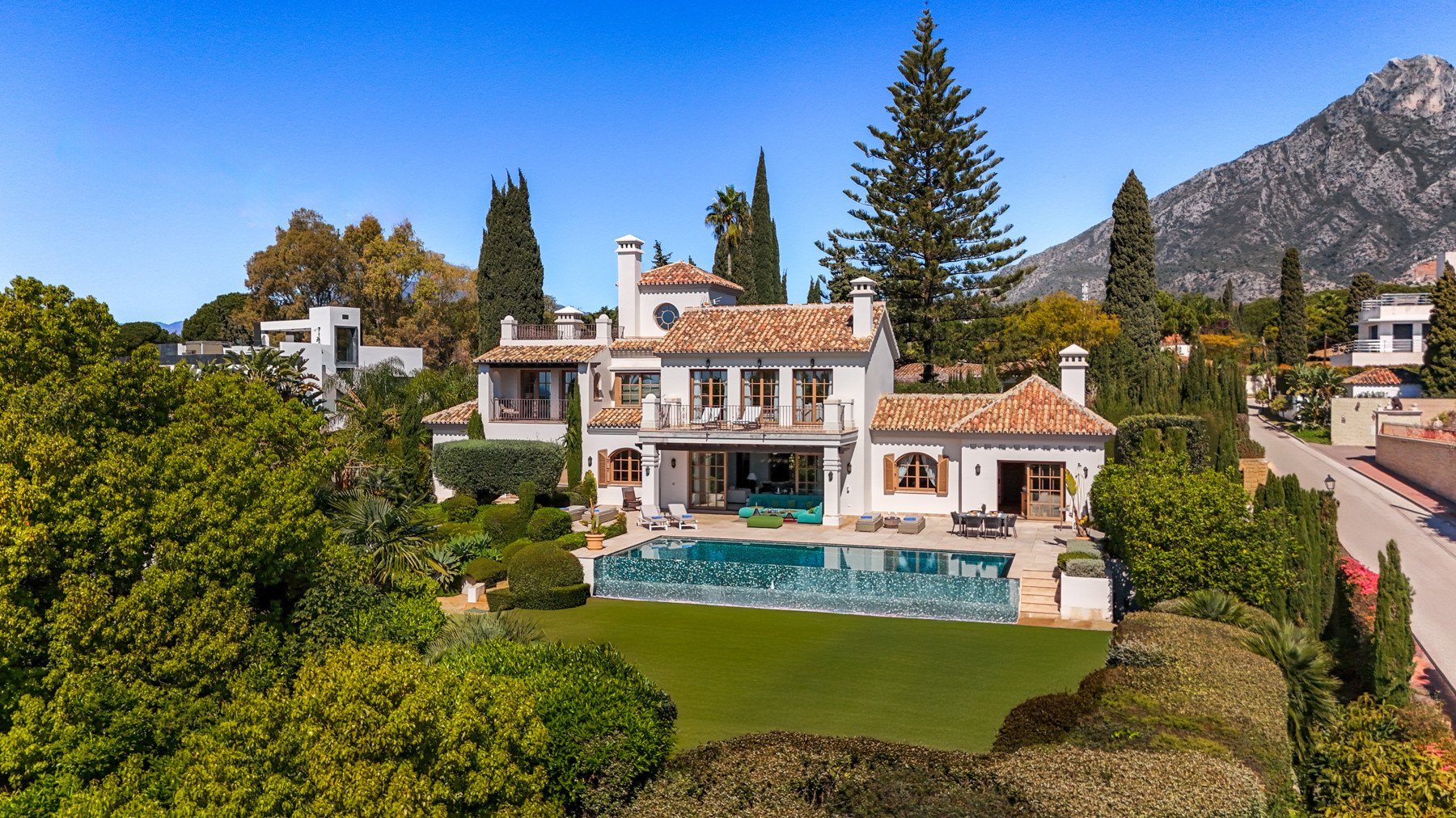La Carolina, Marbella
