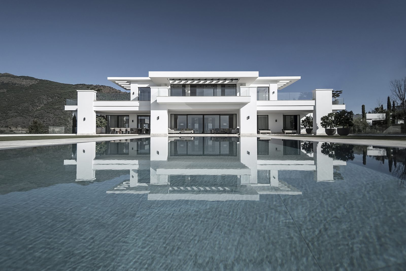 Costa del Sol Luxury Property Market | Málaga Beats Madrid and the Balearics