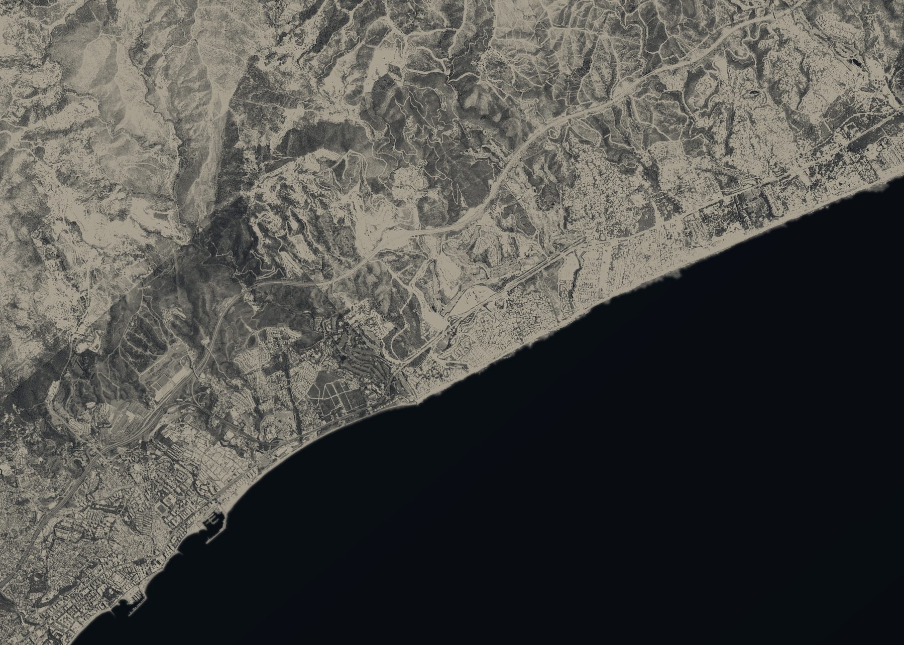 Aerial map of Río Real and the coast east of Marbella, with numbered places