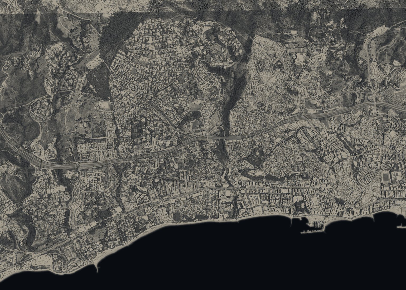 Aerial map of the Sierra Blanca hillside above Marbella's Golden Mile, with numbered places