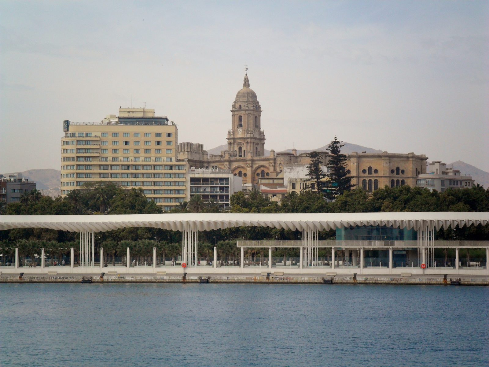 Málaga cathedral and the Palmeral de las Sorpresas seen from the harbour