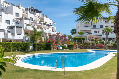 Luxury Sea-View Townhouse for Sale or Rent in Estepona | Sunset Resina Golf, Costa del Sol