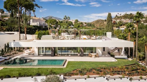 Luxury Villa Nueva Andalucia!