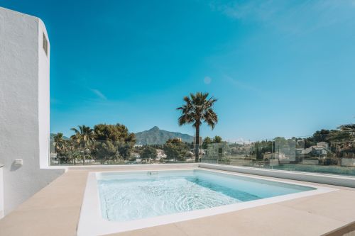 Luxurious Townhouse in Nueva Andalucia, Marbella