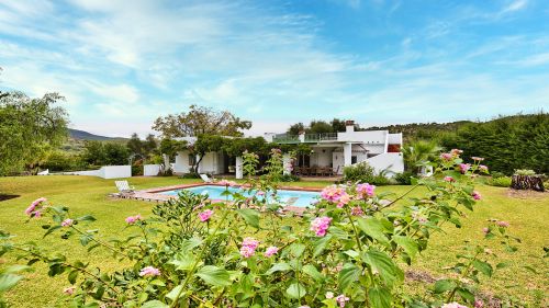 Charming  Finca with Private Pool, Solarium, BBQ and Orchard  in San Pablo de Buceite