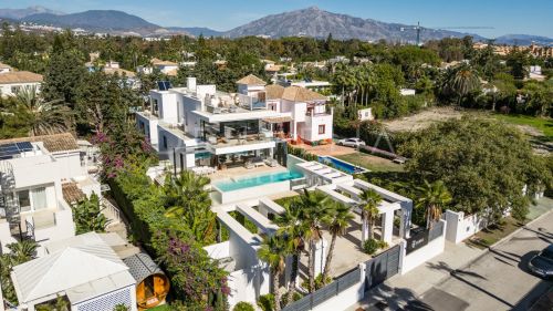 Luxury Villa, Casasola