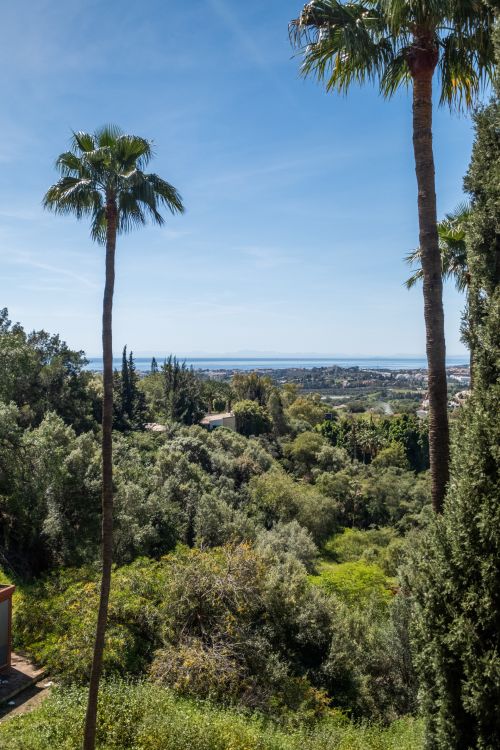 Luxury Apartment with Stunning Views