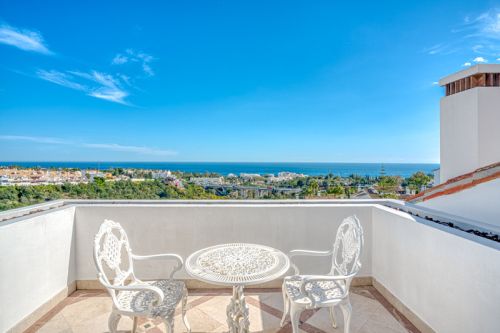 Luxury Penthouse with Stunning Views