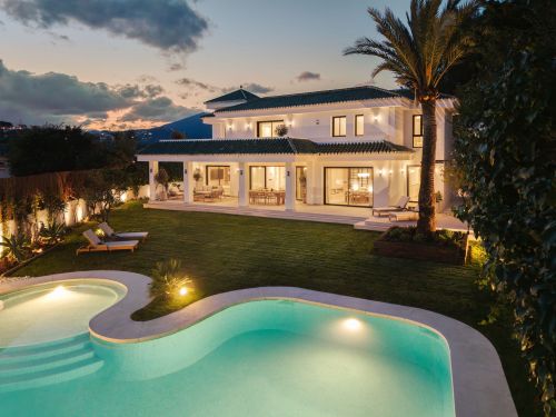Elegant, Modern Luxury Villa in Marbella