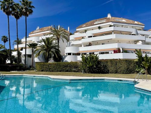 Stylish Loft-Style Penthouse in Las Lomas del Marbella Club, On Marbella´s Golden Mile