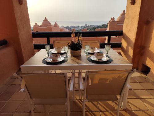 Brand-New Furnished Apartment in Exclusive Urb. Coto Real Duquesa