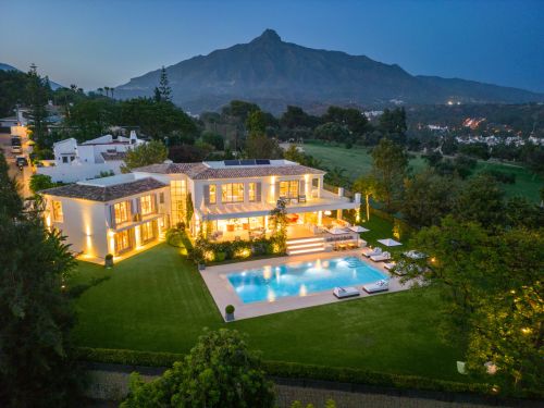 Luxury Villa Aloha