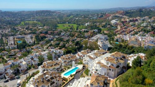 Ground Floor Apartment for sale in Nueva Andalucia, Marbella