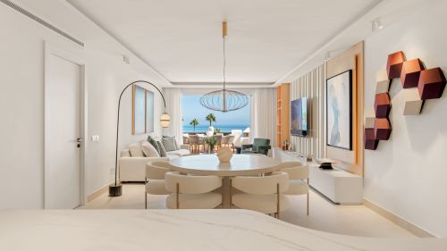 Bahía del Velerín is a luxurious community between Marbella and Estepona.