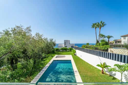 Stunning Villa for sale in La Capellania