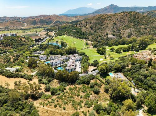Panoramic Plot With Approved Project