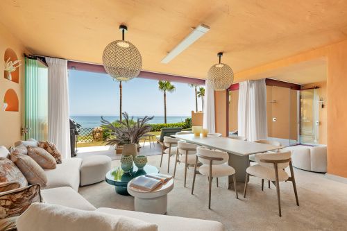 Luxury Apartment With Sea Views