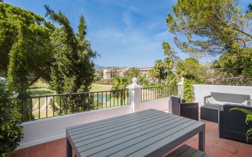 Frontline Golf Luxury Townhouse