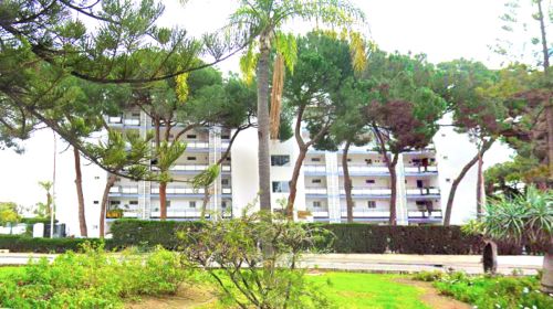 Bright, Renovated and Furnished Ground-Floor Flat in Marbella Centre