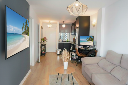 South facing, two bedroom apartment with touristic rental license in the beachside community of Artola Baja, Marbella