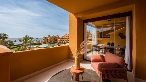 Apartment for sale in Los Granados del Mar, Estepona East