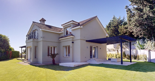 Charming 6-Bedroom Detached Villa in Sotogrande Costa