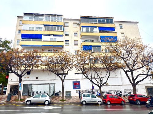 West-facing second-floor residence in the center of Marbella 300 metres away from the beach
