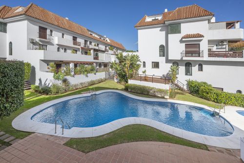 Luxury Duplex with Sea Views on the Golden Mile