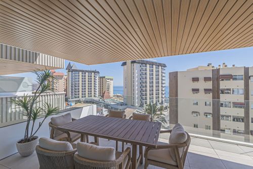 Corner Residence with Panoramic Views