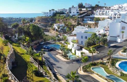 Apartment for sale in Paraiso Pueblo, Benahavis