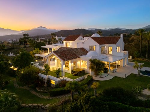 Elevated Living in Puerto del Almendro