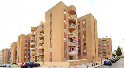 Spacious Modern Penthouse with Large Terrace