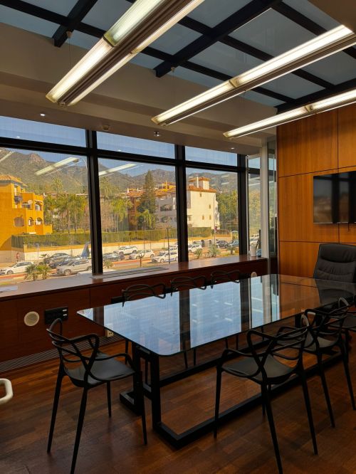 Compact Professional Office On Marbella Golden Mile