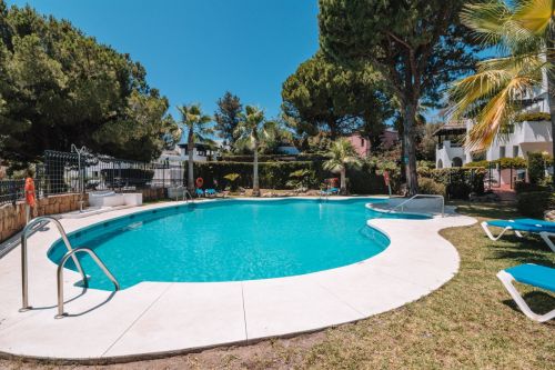 Studio for sale in Rio Real, Marbella East