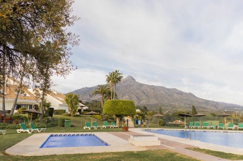 A stunning, renovated townhouse in Nueva Andalucía, Aloha.