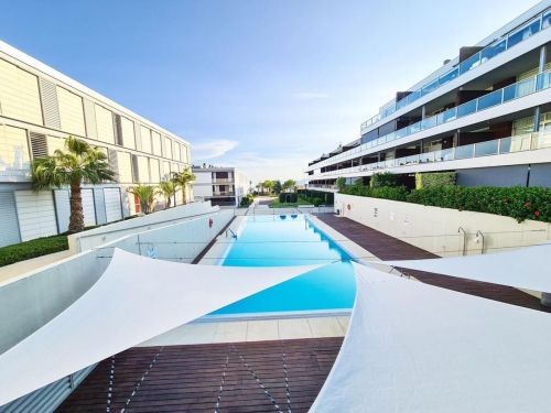 Luxury 3-Bedroom Apartment with 30 m² Terrace, Underfloor Heating & Domotics