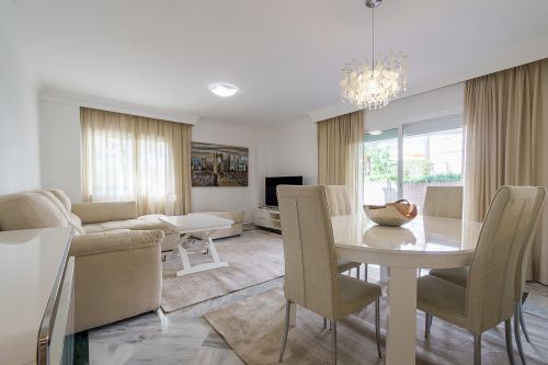Ground Floor Apartment for rent in La Dama de Noche, Nueva Andalucia