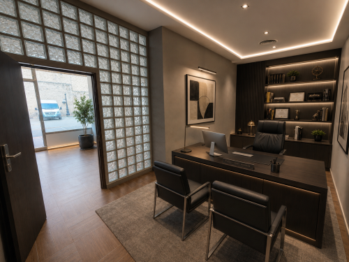 Commercial units available in Centro Comercial San Roque Club