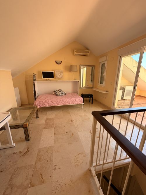 RENOVATION OPPORTUNITY IN MARBELLA