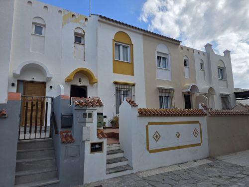 Town House for sale in Tarifa