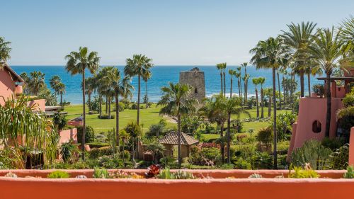 Duplex Penthouse for sale in Torre Bermeja, Estepona East