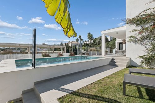 Modern Detached Villa with Private Pool in Valle Romano, Estepona