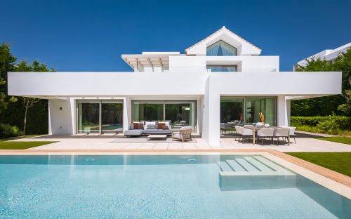 Villa Nova – Contemporary Luxury on Marbella's New Golden Mile