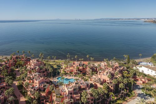 Apartment for sale in Cabo Bermejo, Estepona East