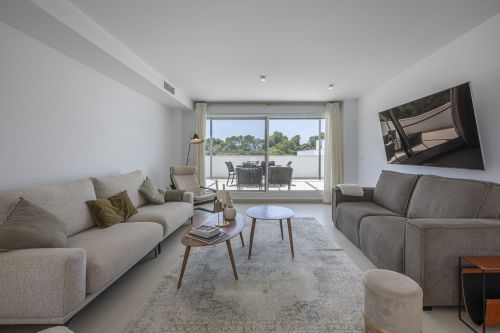 Contemporary 3 Bedroom Penthouse in Senda Chica, Sotogrande