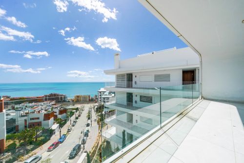 Penthouse for sale in El Higueron, Fuengirola