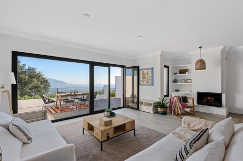 Town House for sale in La Mairena, Marbella East
