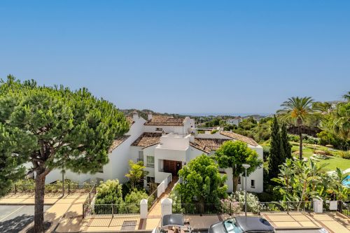 Apartment for sale in La Quinta, Benahavis
